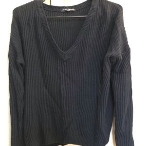 Brandy Melville Navy sweater